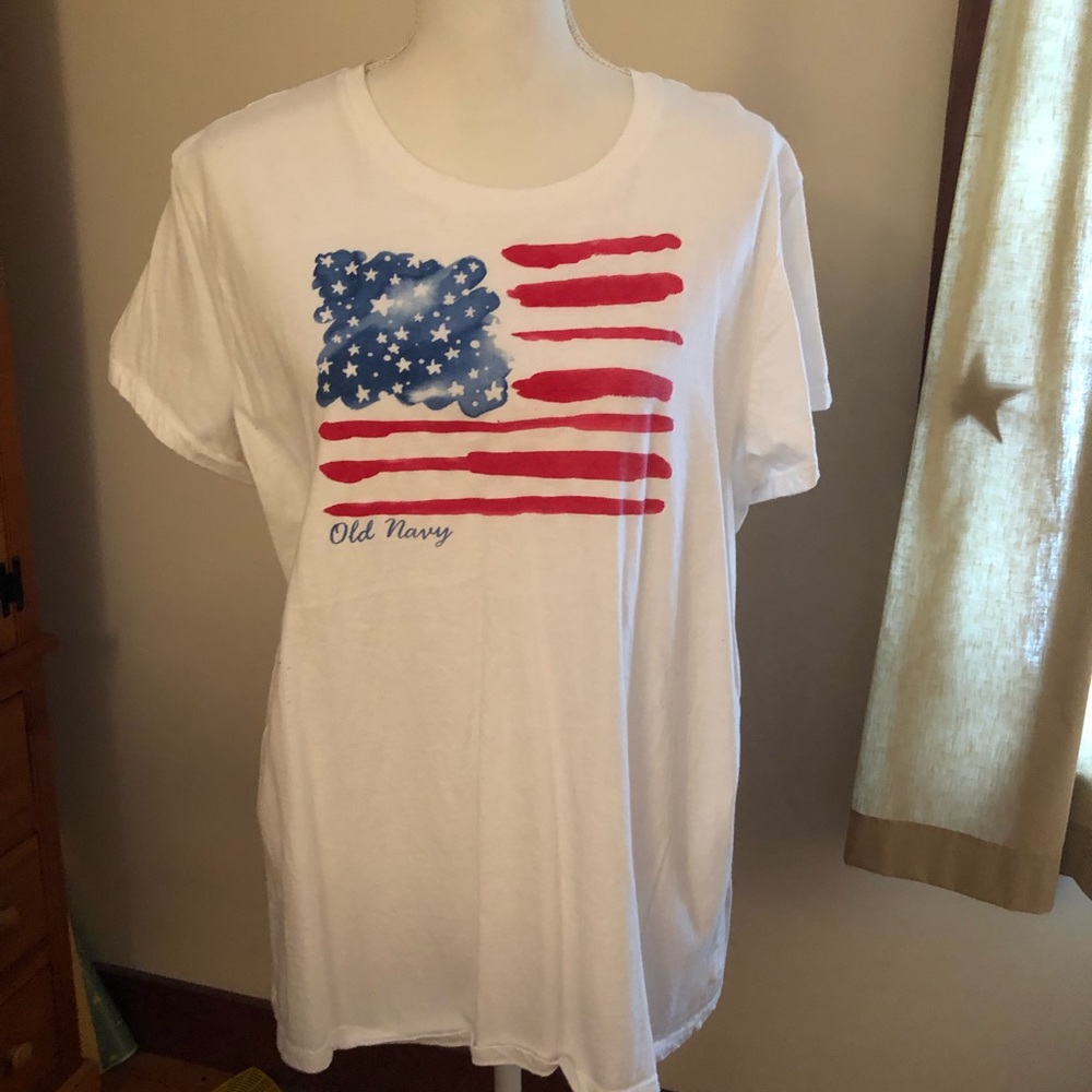 Women’s Old Navy “America” T-Shirt
